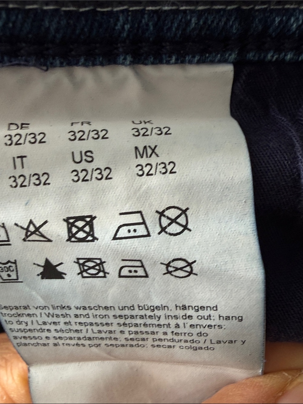 Hugo Boss Men’s Jeans Candiani Denim Straight Leg Size 32 /32 - Picture 13 of 14